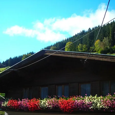 Muhlbauer Alojamento de Turismo Rural Wald im Pinzgau